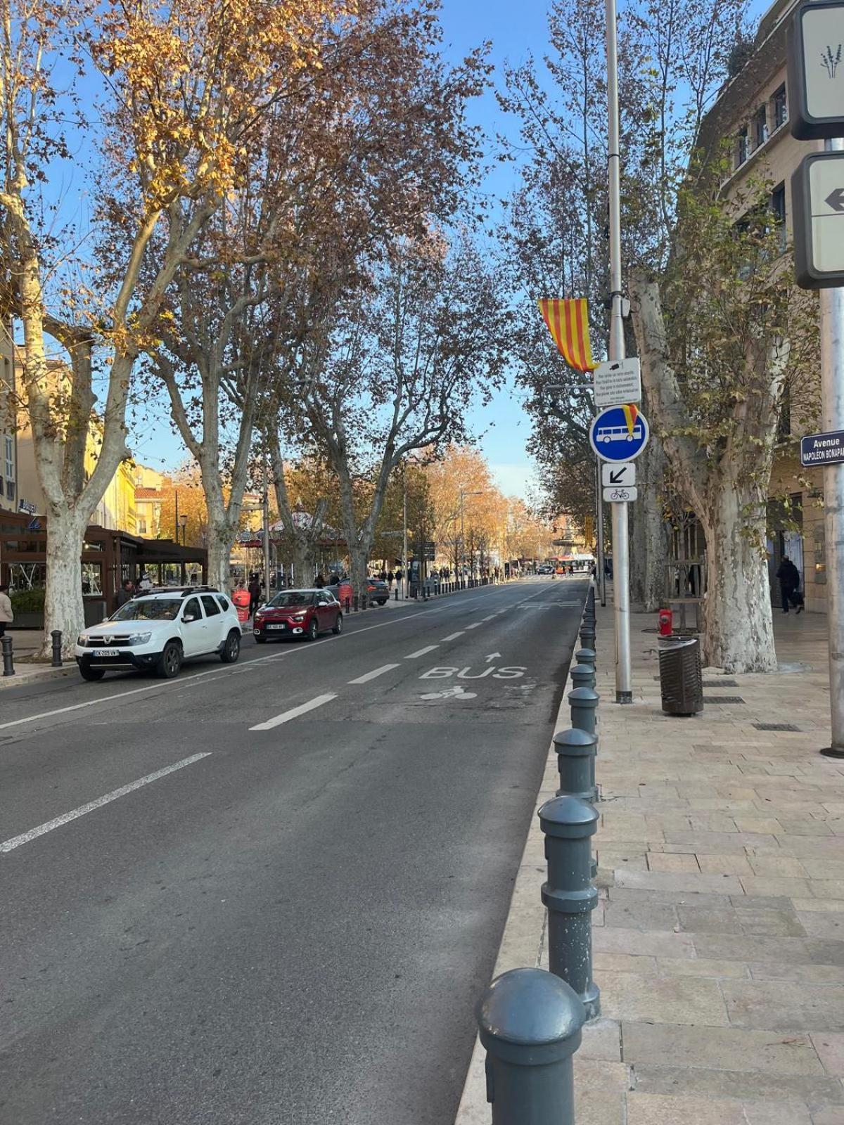 L'Amandier - Joli Appartement T3 Neuf Centre Ville A 2 Pas De La Rotonde Mirabeau Et Des Allees Provencales 普罗旺斯地区艾克斯 外观 照片
