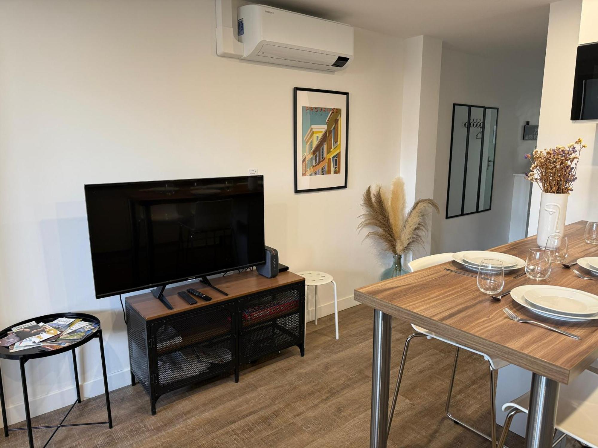 L'Amandier - Joli Appartement T3 Neuf Centre Ville A 2 Pas De La Rotonde Mirabeau Et Des Allees Provencales 普罗旺斯地区艾克斯 外观 照片